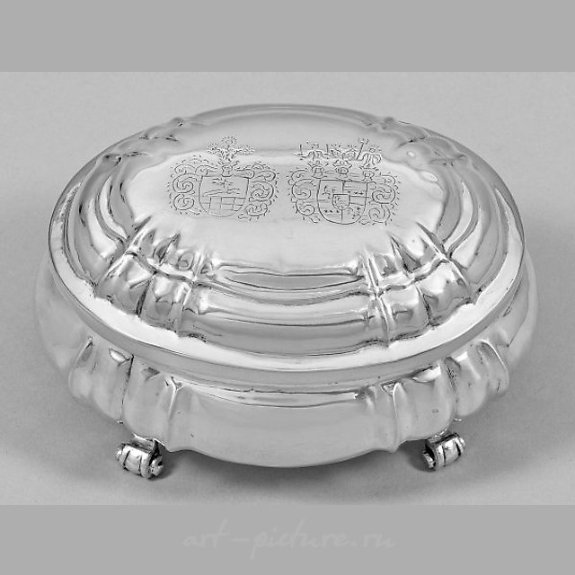 Exquisite Baroque Sugar Box