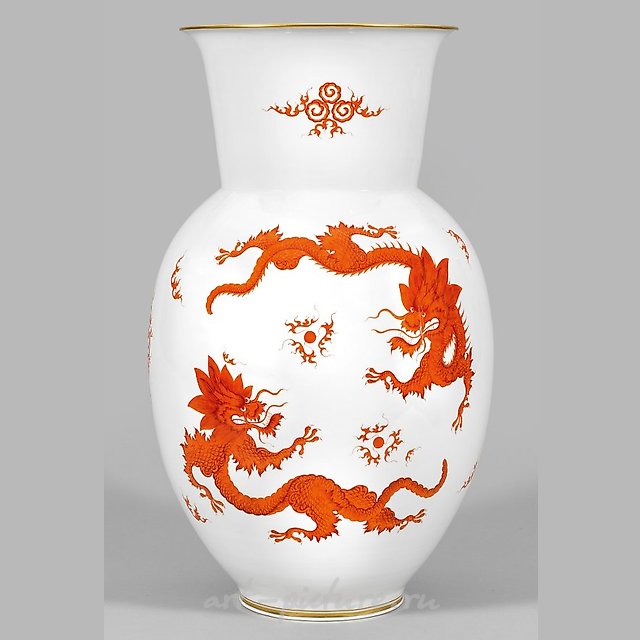 Monumental Art Deco Vase with iron-red decor "Ming Dragon"