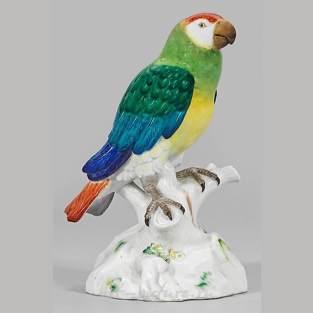 P a p a g e i is a German term that does not have a direct translation in English. However, based on its context, it could refer to the art movement known as "Papagei" in German, which translates to "Parrot" in English. The Papagei movement emerged i