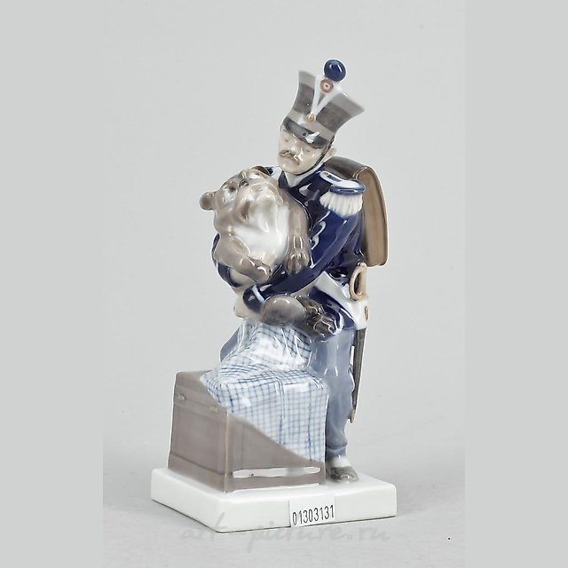 Солдат и Собака. Дания, г. Копенгаген, Royal Copenhagen