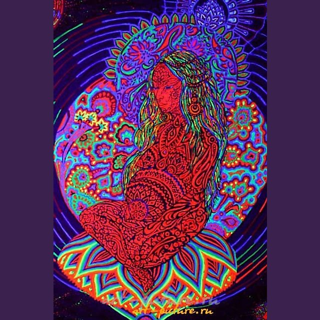 Pacha Mama Флуоресцентный акрил, холст 