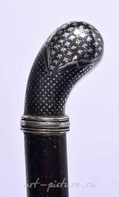 AN ANTIQUE RUSSIAN NIELLO SILVER WALKING CANE. 84 cm long.