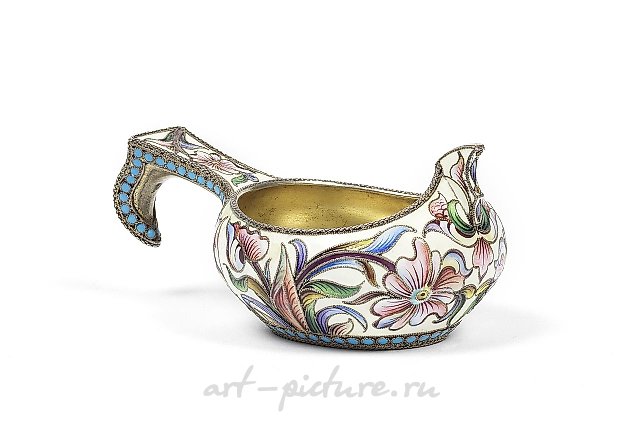 Маленький русский серебряный ковш с позолотой и эмалью