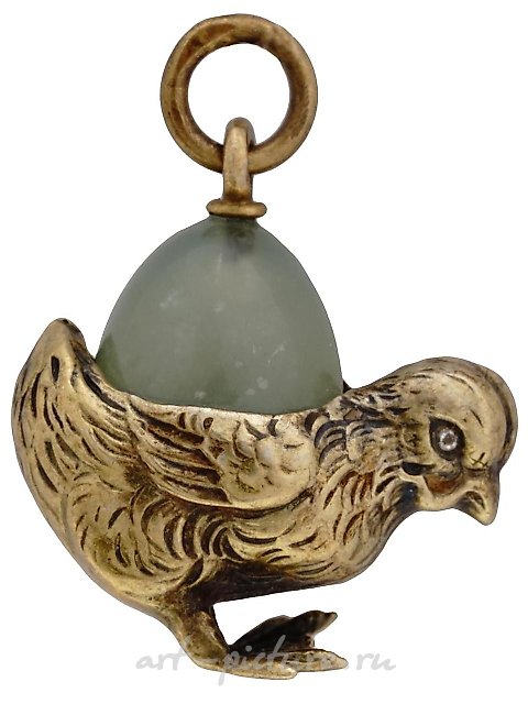 RUSSIAN GILT SILVER BAVENITE CHICKEN EGG PENDANT