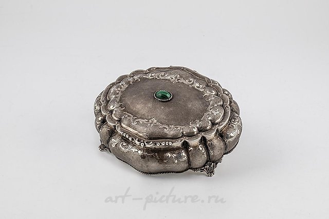 Серебряная шкатулка с  двуглавым орлом