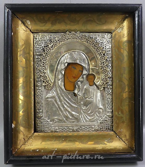 Икона Мадонна в старинной раме