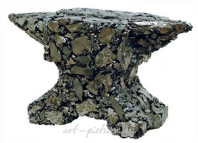 Наковальня. Из серии «Гастарбайтеры духа», 2007, объект, уголь, смола