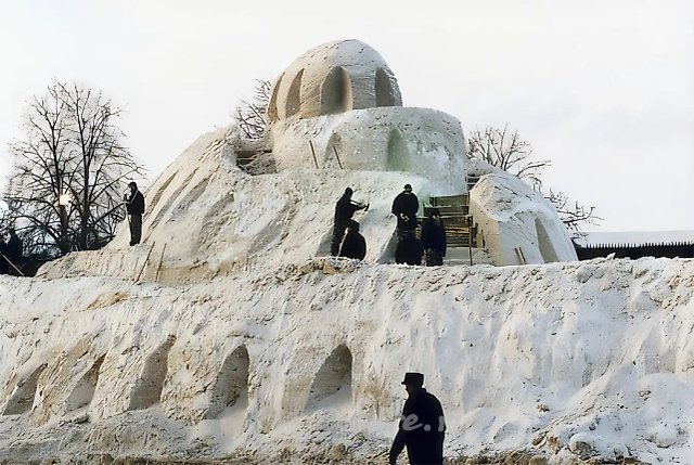 Нижегородская горка, 2004, ленд-арт объект