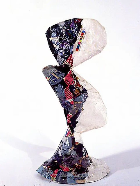 Клео I, 1989, папье-маше, коллаж, 38х20х27