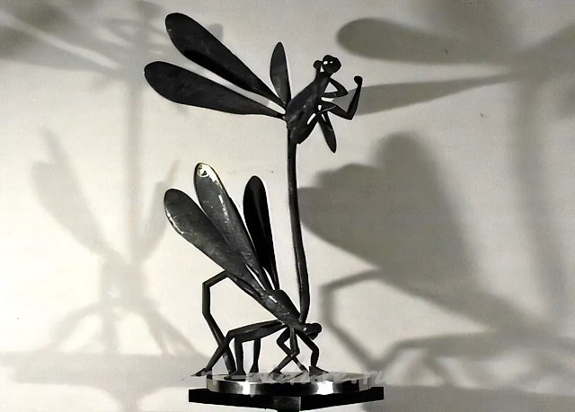 Dragonflies, 1990, bronze, 100x40x50
