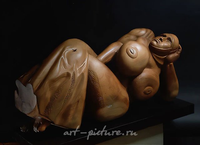 Pagan Goddess with Birds, 1990, wood, painting, 130x60x35