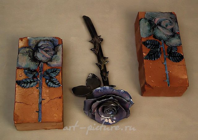 Composition «Roses», 1972, ceramics, glaze, 25x18, 37x12x16. «Stanbet» Gallery. Moscow
