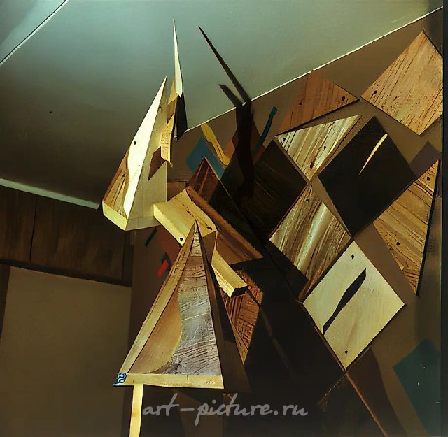 金字塔，1988年，木材，镶嵌，高度3000，"Goscirk"酒店。莫斯科