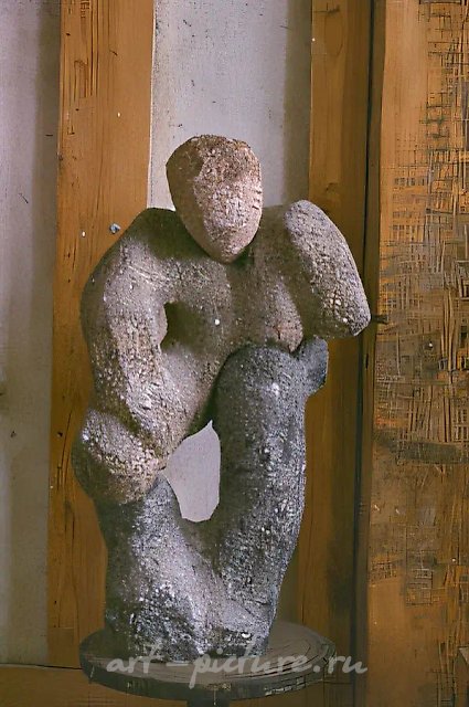 Скульптор, 1983, гранит, 45x30x17. Собственность автора