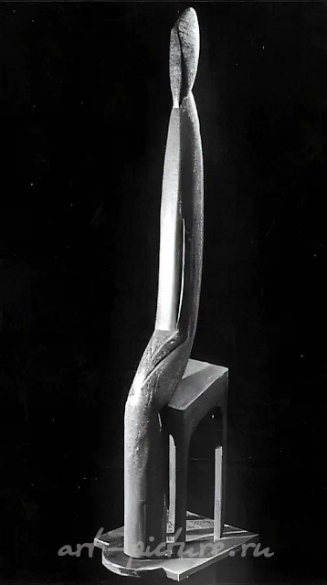 Сидящая, 1990, дерево,   Собственность Государственной Третьяковской галереи
