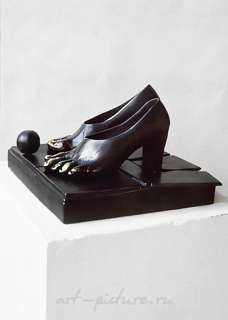 Посвящение Маргарите, 1993, бронза, 15x30x30. Собственность автора