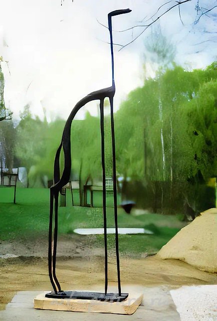 Жираф, 1991, бронза, озокерит, 110х70х40. Собственность автора