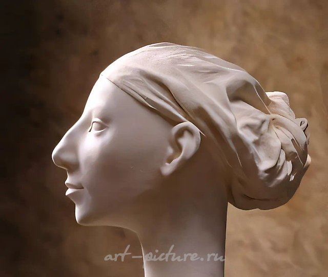 Портрет в платке, 1994, шамот, 30х17х34