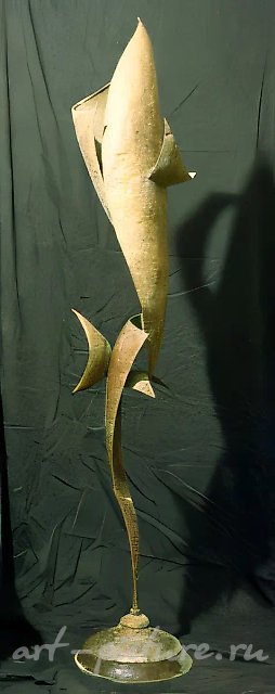 Блик, 1974, красная медь, латунь (выколотка), 155x30x34 Собственность автора