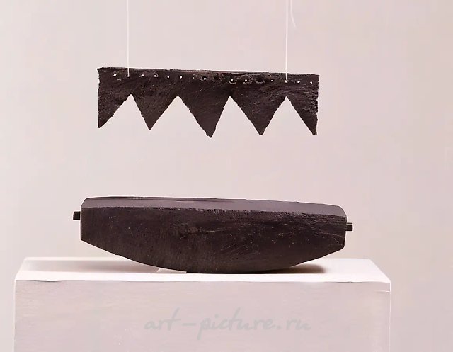 Чёрная пила, 1996, керамика, 65x60x20 см