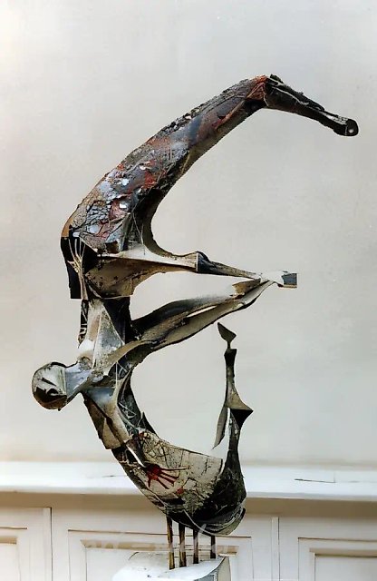 Икар., 1990, гипс, тонировка, 80 х 35 х 20