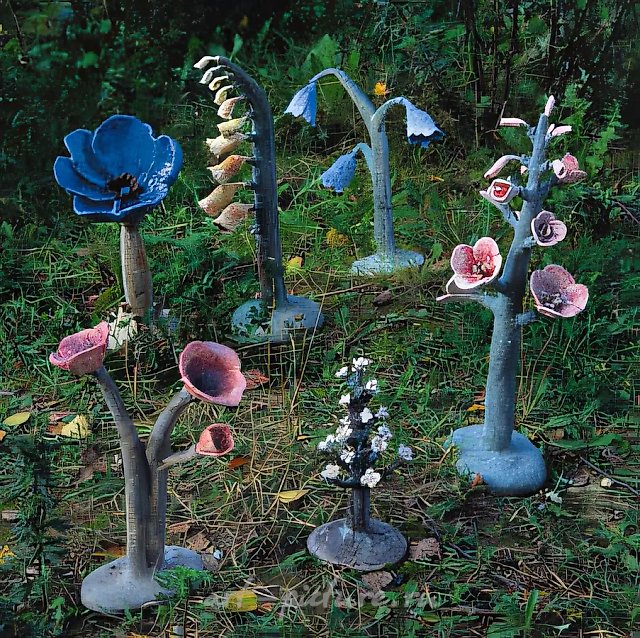 Flowers, 2000, chamotte, engobes, h 37, 40, 50, 39, 53, 28