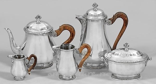 Exquisite and comprehensive coffee and tea service.