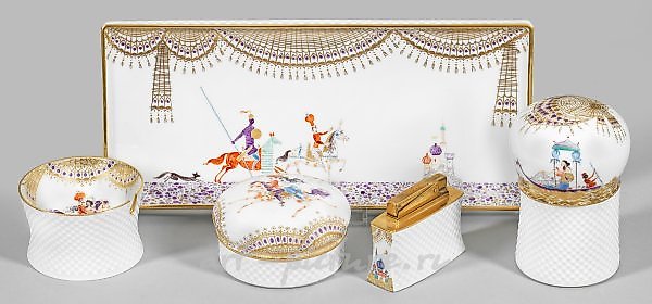 Meissen smoking set with "1001 Nights" decoration.