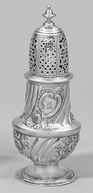 Сахарница из серебра  времен короля Георга II