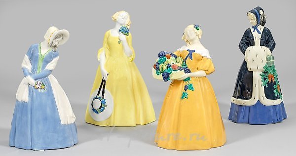 Четыре венских сезона - костюмированные фигуры в кринолинах