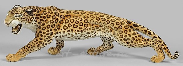 The text "Schreitender Leopard" translates to "Striding Leopard" in English.