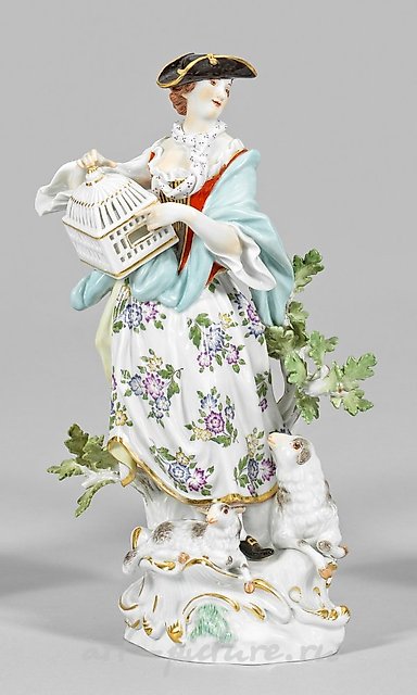 Great Figure "Shepherdess with Birdcage"
