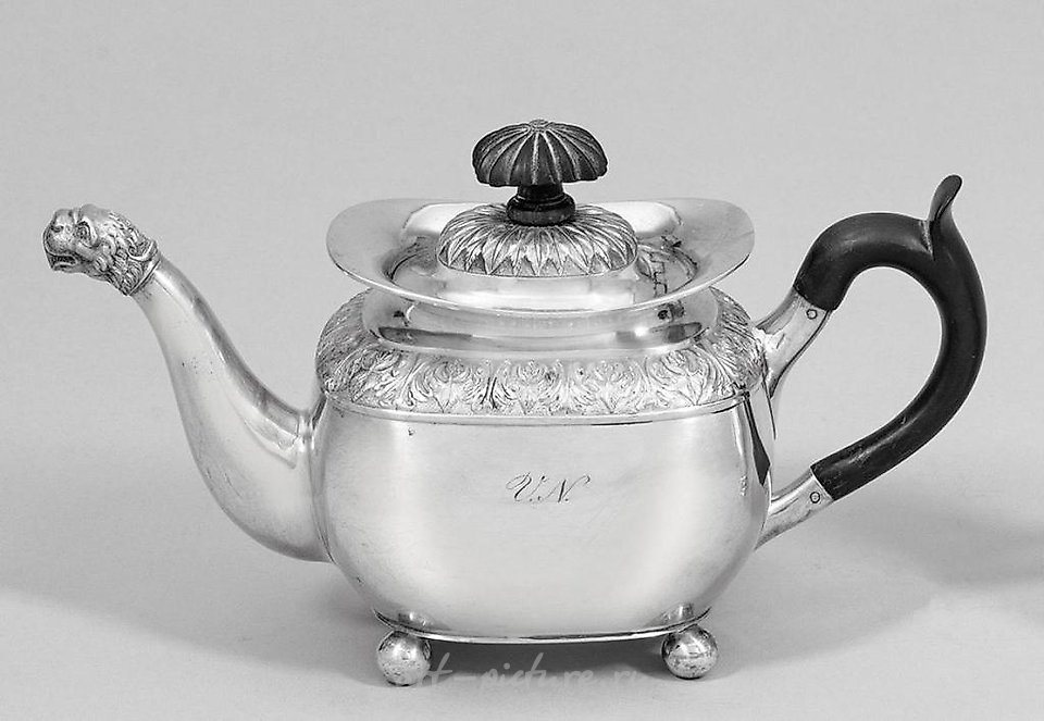 Rare Biedermeier teapot