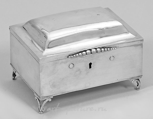 Elegant, classical sugar box.