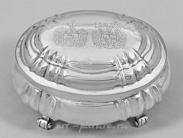 Exquisite Baroque Sugar Box