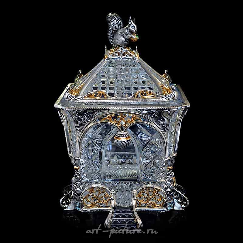 "Belka Sugar Bowl"