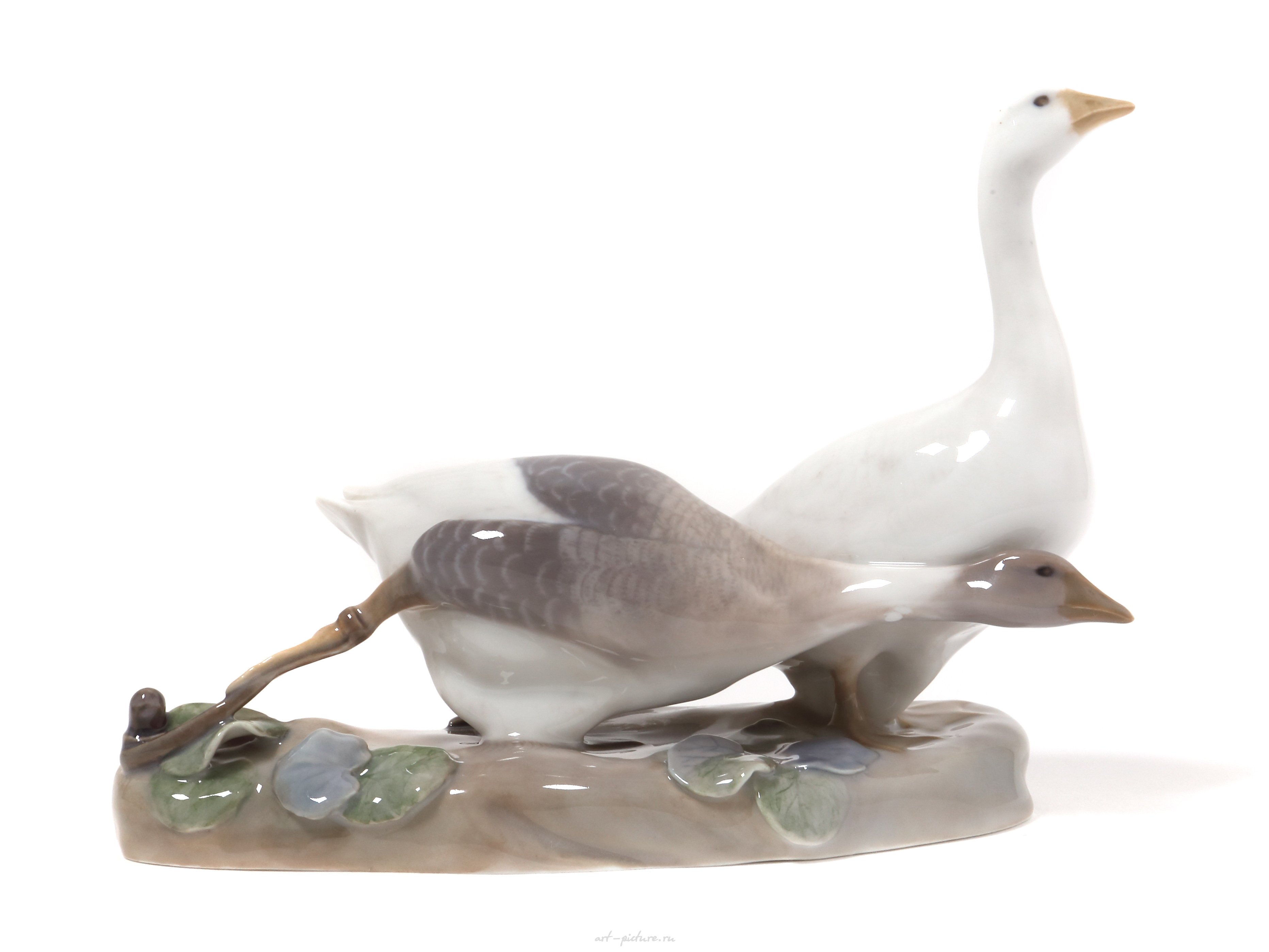 Geese. Denmark, Copenhagen, Royal Copenhagen, 1898-1923.