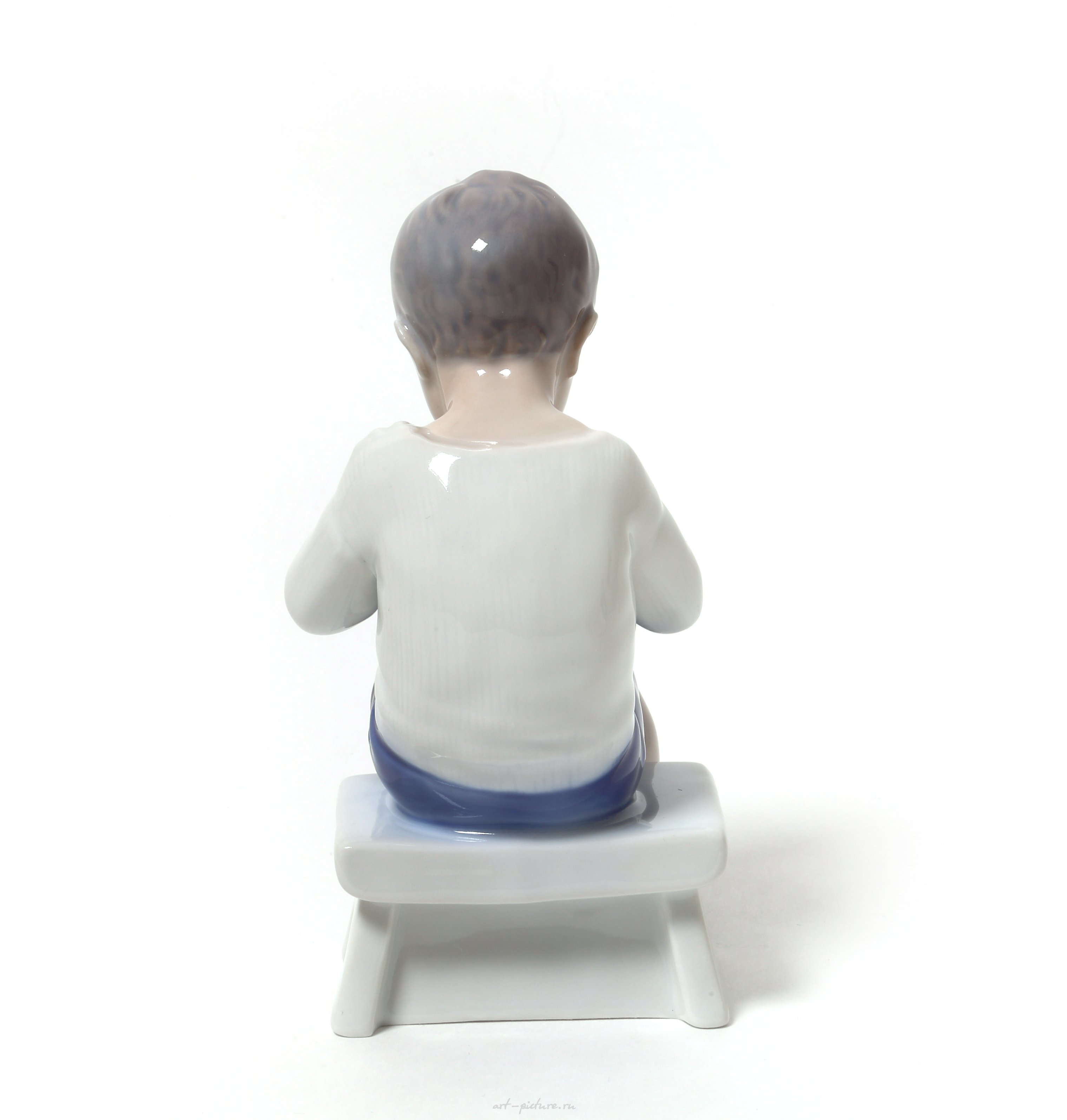 Victor. A boy drinking milk. Denmark, Copenhagen, Bing & Grondahl.