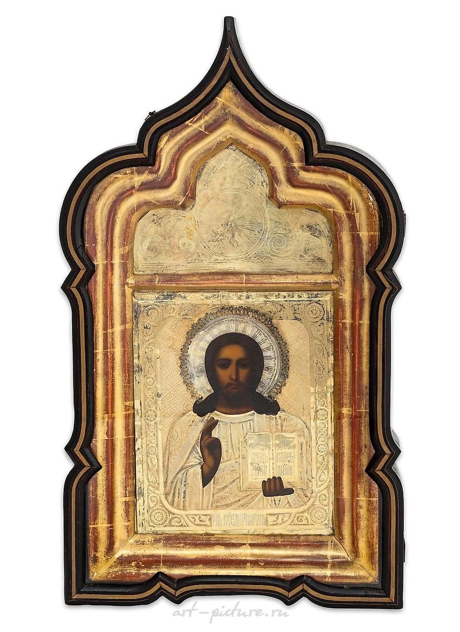 Икона, изображающая Христа с частично серебряной ризой
