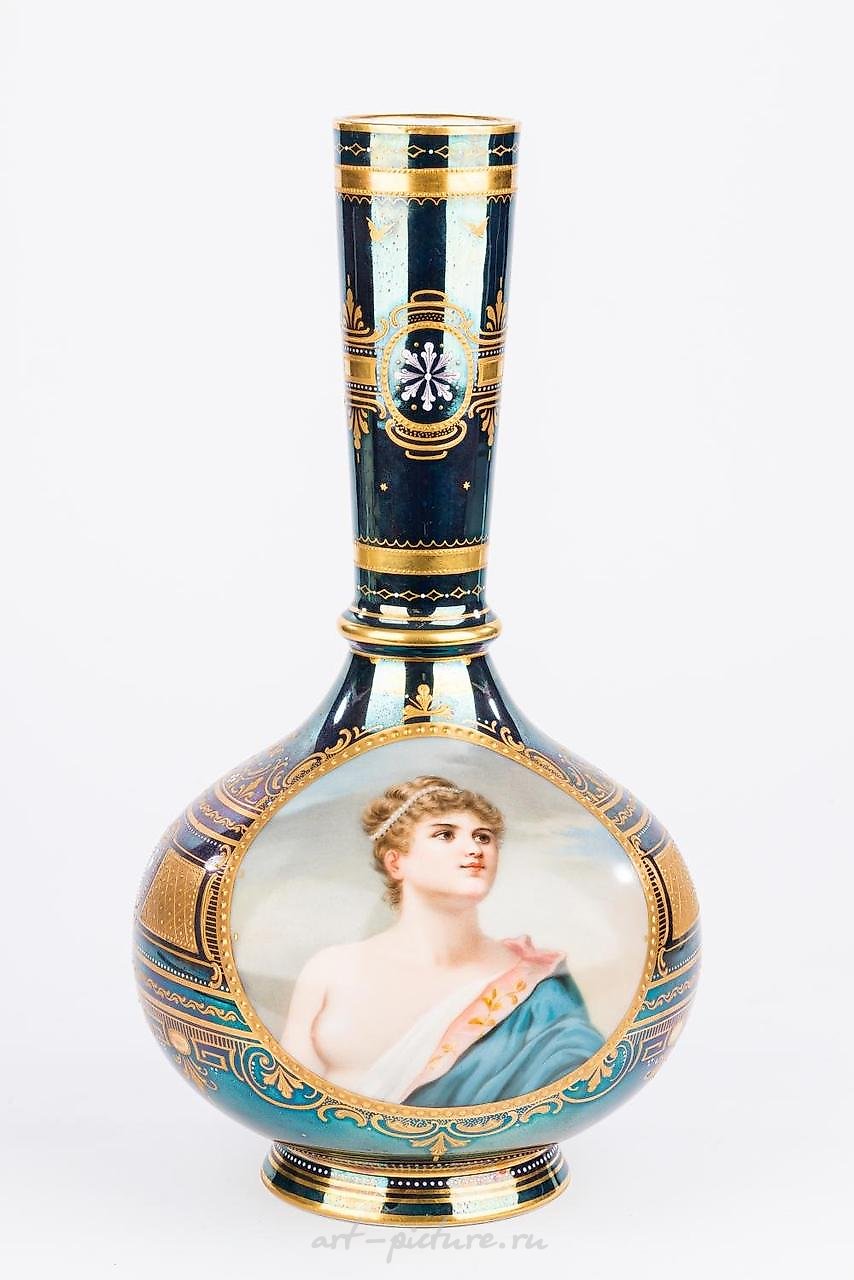 Фарфоровая ваза с драконом в стиле клоизоне