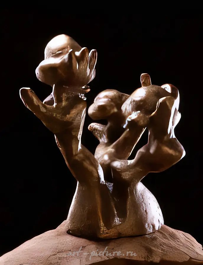 Цветы в тени, 1993, бронза, 70х60х60 Собственность автора