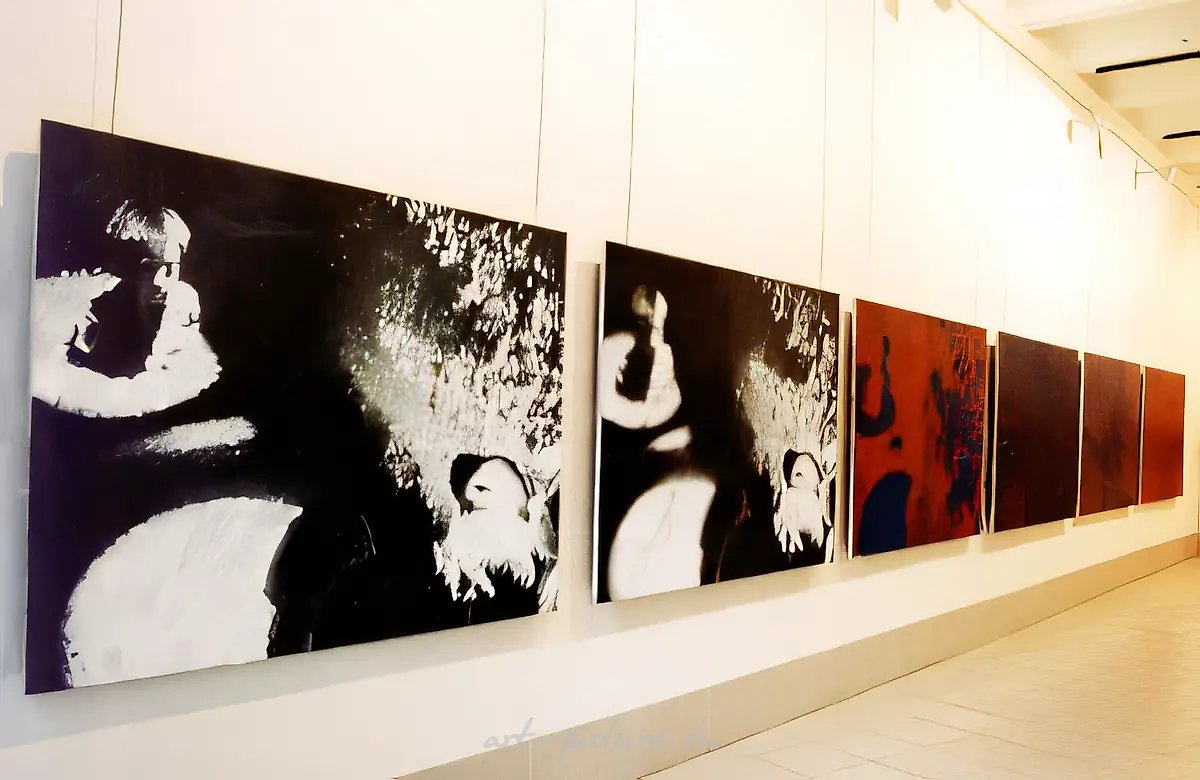 Проект "Вместе со Спилбергом" (опыт деконструкции), 1995, холст, масло, (150х200)х6 собственность автора