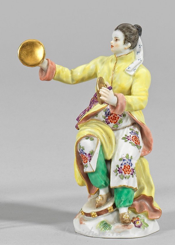 Japanese woman with trays