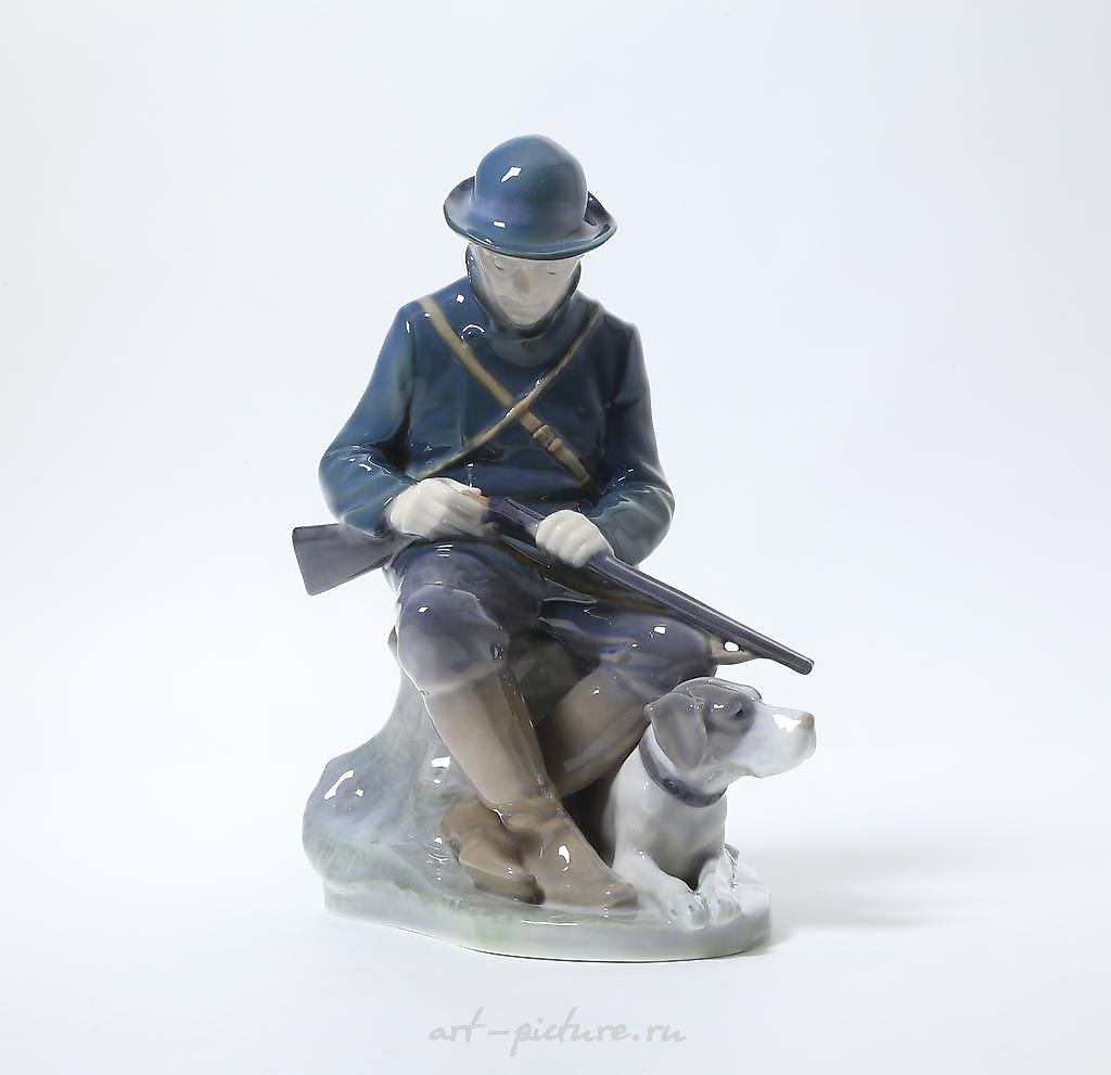 Охотник с собакой. Дания, г. Копенгаген, Royal Copenhagen