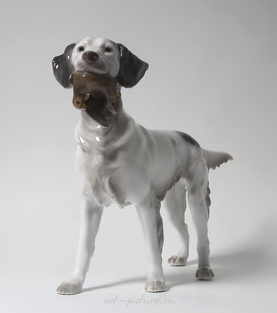 猎犬与鹌鹑。丹麦，哥本哈根，Bing & Grondahl