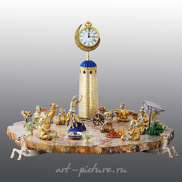 The composition made of silver "Eastern Bazaar" is an Eastern gift.