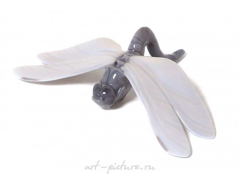 Porcelain figure "Dragonfly". Royal Copenhagen, before 1910.