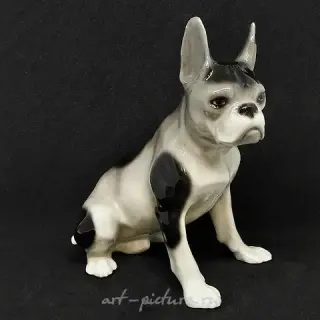 The figurine "French Bulldog" Goldscheider Austria 1921 year.