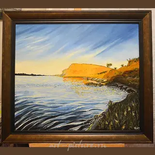 The translation of "Речной пейзаж" into English is "River landscape."