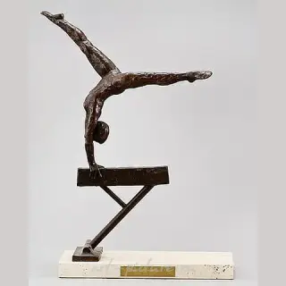 Бронзовая статуэтка. "Гимнастка на бревне" Дания, Royal Copenhagen. Автор Sterett-Gittings Kelsey (США, г. р. 1941)